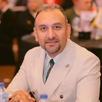 الدكتور أحمد السيد.. الاستثمار في الإنسان بوابة الاقتصاد المصري إلى المنافسة وجذب الاستثمارات